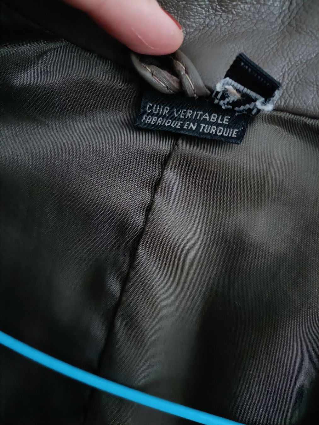 Giacche: Vintage Lederjacke Khaki – Usato da Chur venduto da ChabaNala 3