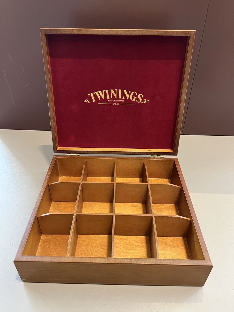 Altro per la casa: Boite à thé Twinings – Nuovo (secondo la descrizione) da St. Prex venduto da Nikolletta 3