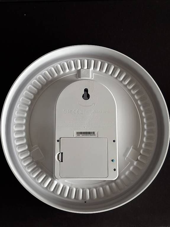 Orologi: Alexa Echo Uhr – Usato da Sirnach venduto da Fynpal 1