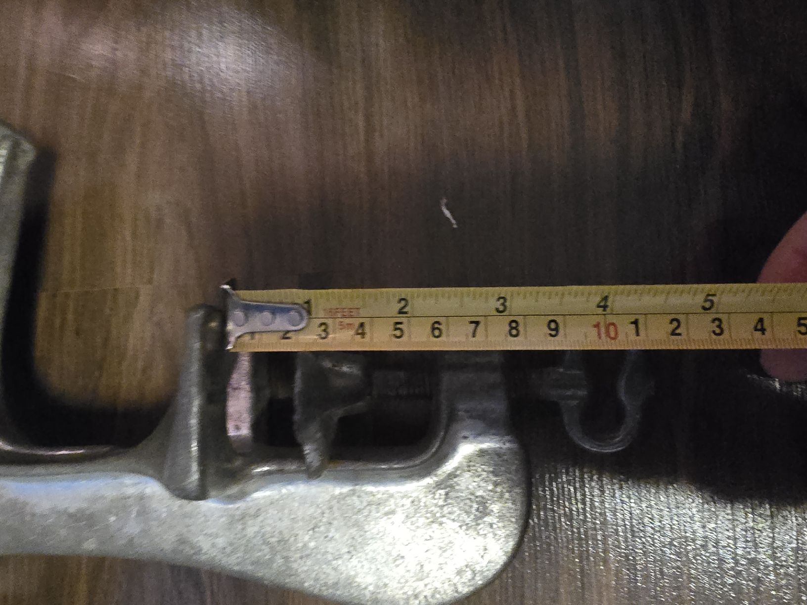 Elettrodomestici da cucina: Vintage Husqvarna Apple Grinder, Fruit Press, Sauce Maker – Usato da Baden venduto da swiss-alps 3