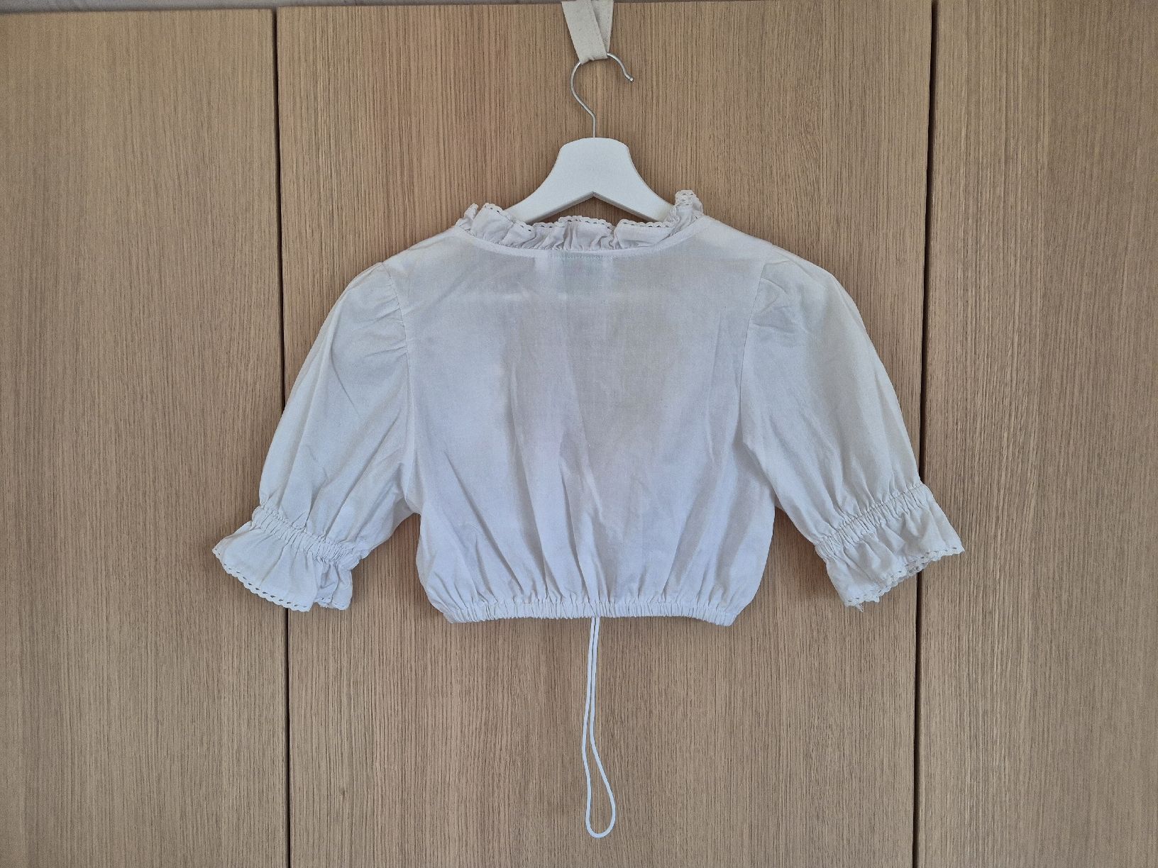 Chemisiers: Dirndlbluse mit Spitze – D'occasion à Balzers par BeScha88 1