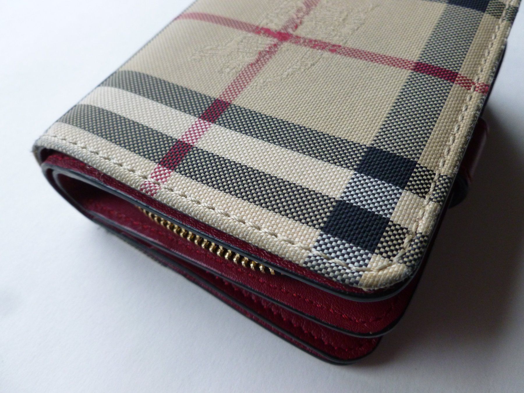 Burberry Portamonete: BURBERY Portemonnaie – Nuovo (secondo la descrizione) da herisau venduto da bluesnow 6