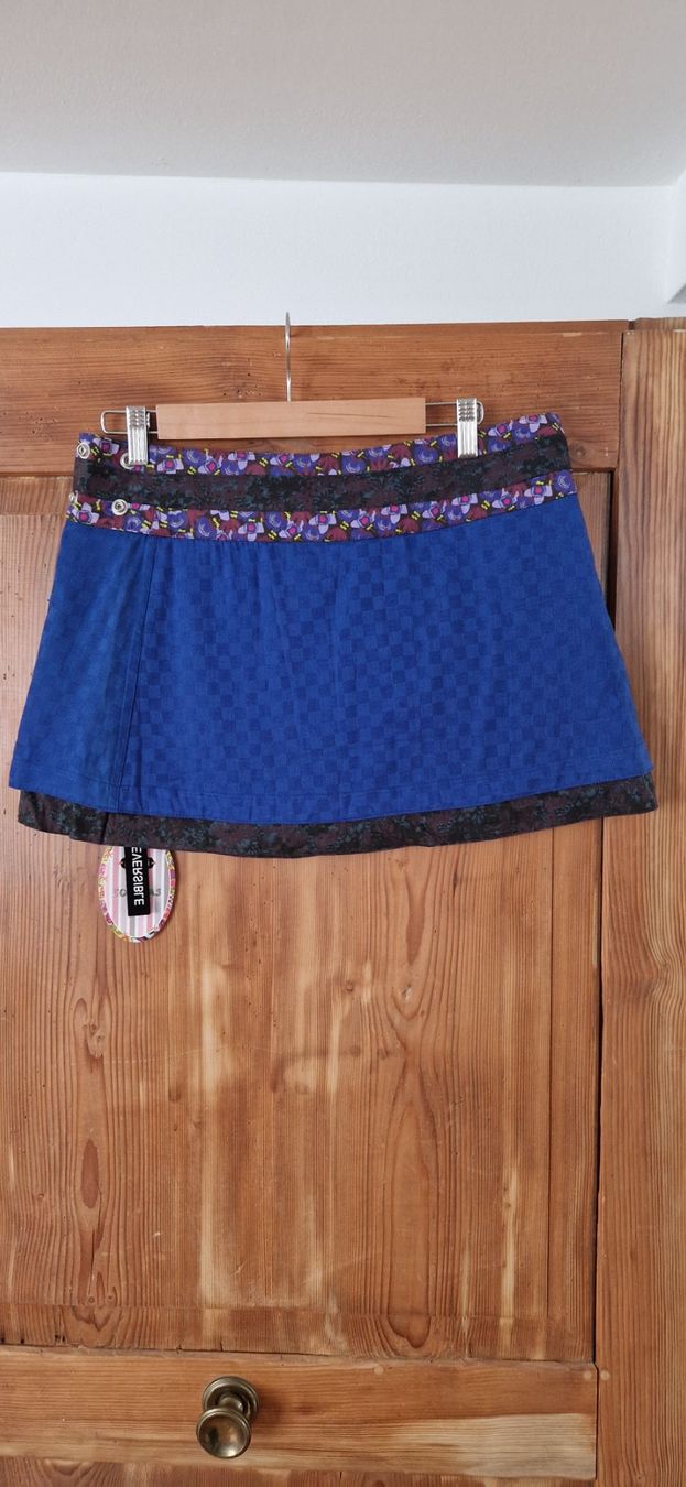 Moshiki Gonne: Moshiki Jupe Reversible neu – Nuovo e nell'imballaggio originale da Rifferswil venduto da maruna 1