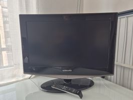 Samsung 40 Zoll LCD Fernseher / Monitor