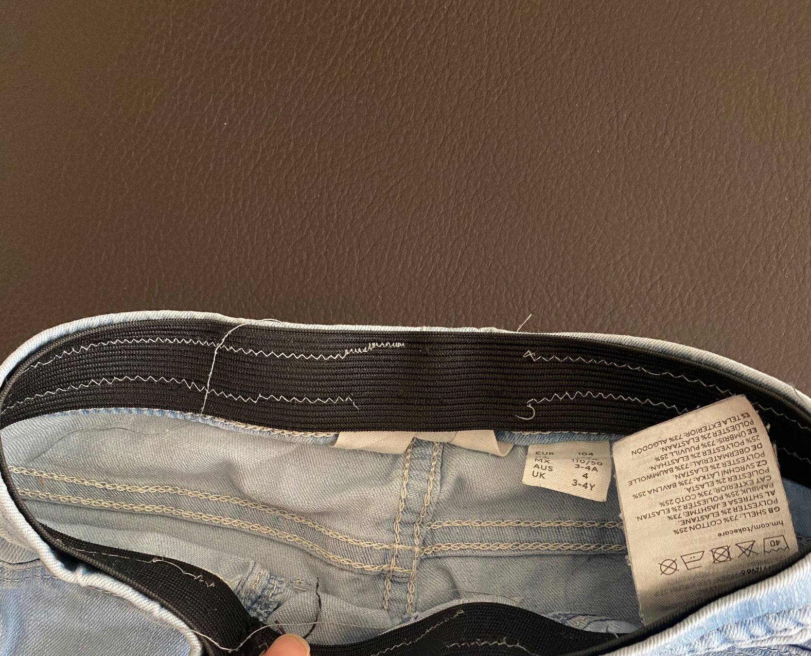 H&M Pantaloni: 2 Paar Jeans Gr. 104 – Usato da Hettlingen venduto da BKH2021 2