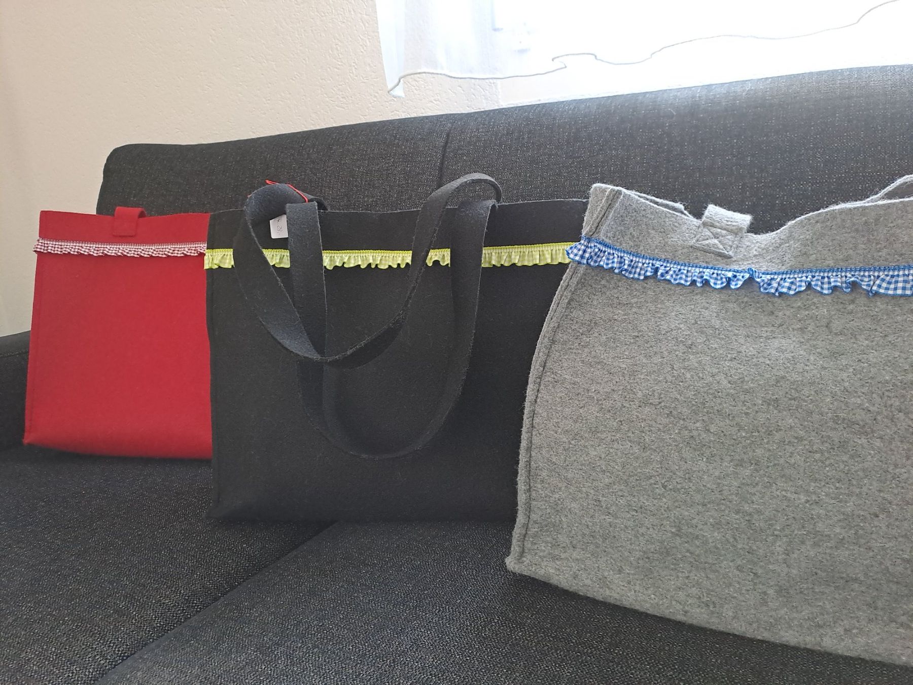 Taschen: Filz Tasche – Neu (gemäss Beschreibung) aus Turbenthal von Weggis99