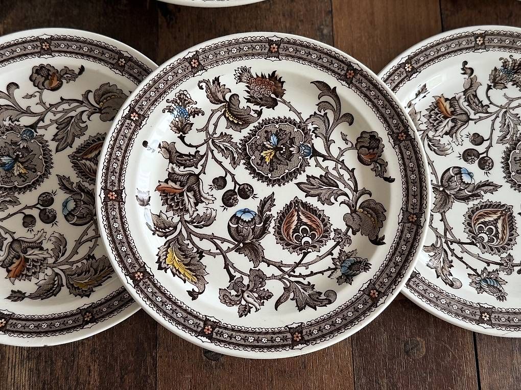 Geschirrsets: Ridgway Ironstone Jacobean England Tellerset 20-teilig – Gebraucht aus Biembach von adi_5ttm 2