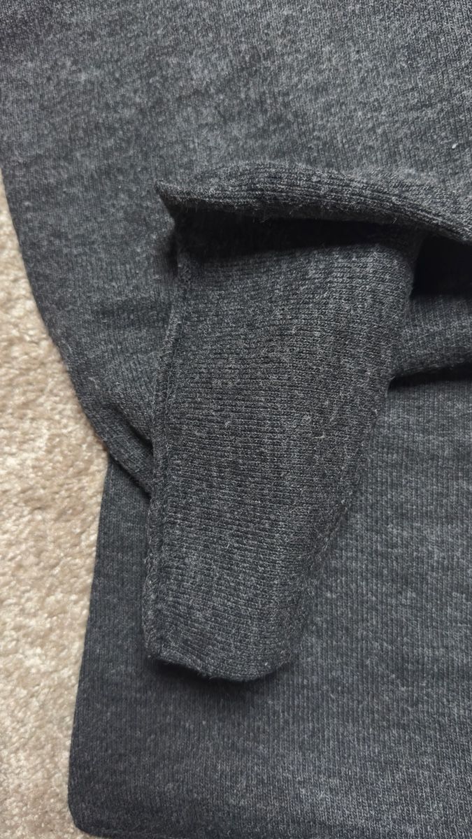 Levi's Foulards, Tücher & Schals: Écharpe Levi's grise – Schal classique – Gebraucht aus Vuippens von Anna_as 4
