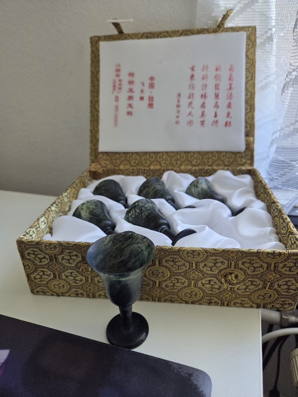 Tazze: 6 chinesische Jadebecher  – Usato da Dietikon venduto da Allegra34 6