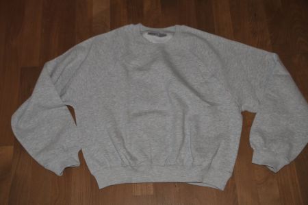 Schlichter Bershka Pullover / Sweatshirt - Gr. L - NEU