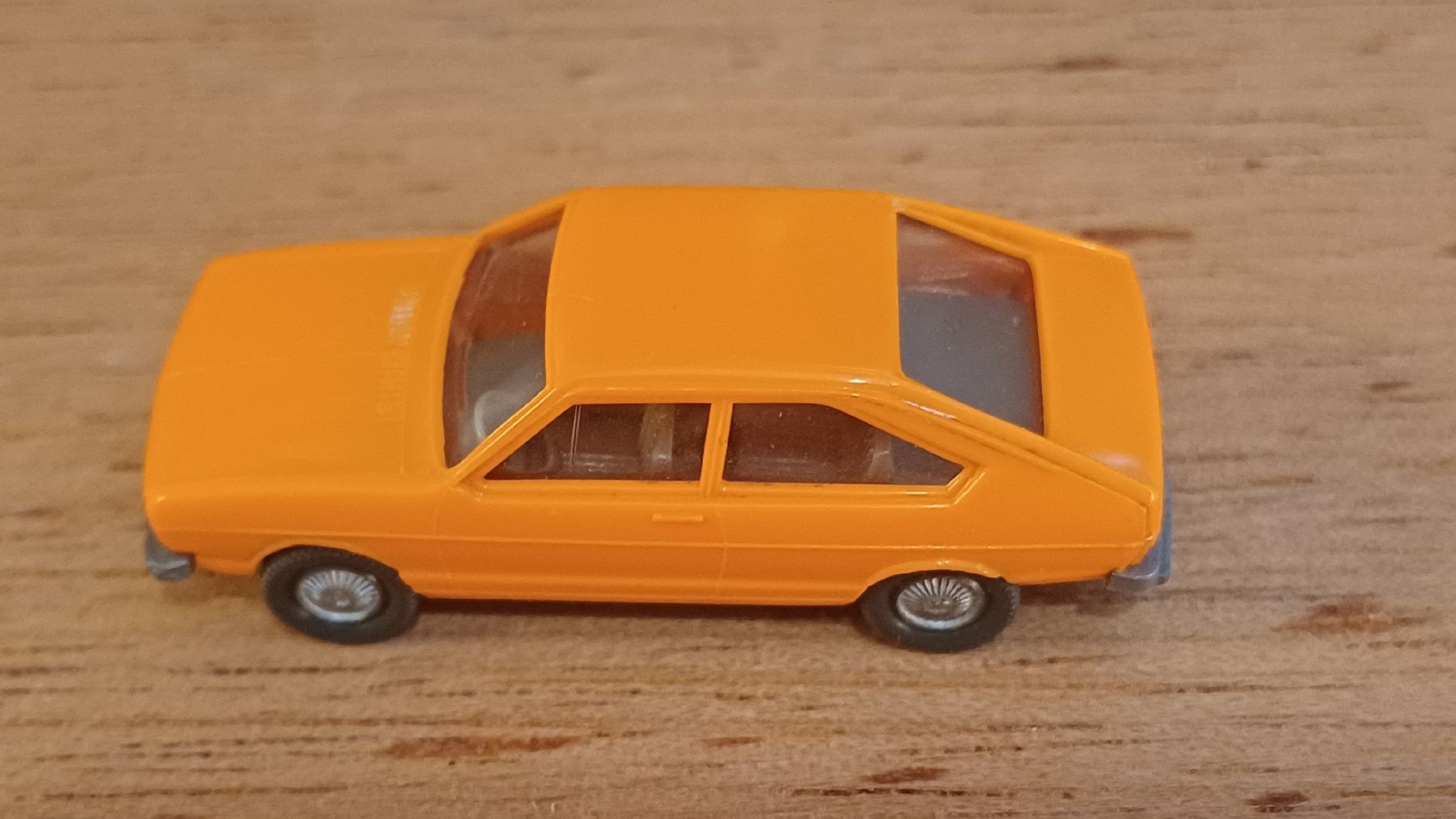 Wiking Modellautos: VW Passat von Wiking – Neu (gemäss Beschreibung) aus Uznach von Katinka83 8