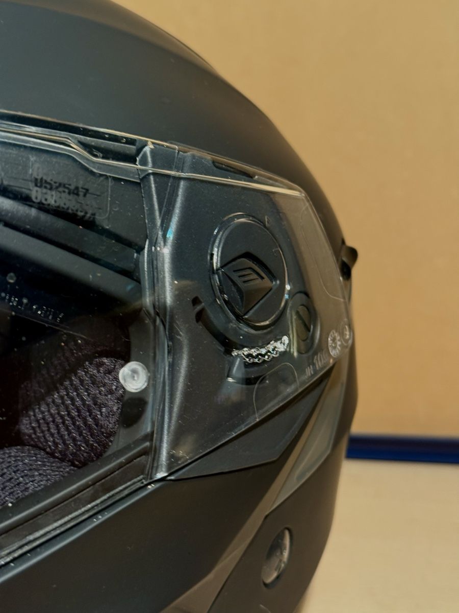 Caschi & visiere: Caberg Motorcycle Helmet - Matte Black - Size S 55-56 – Usato da Lausanne venduto da artnouveau04 2
