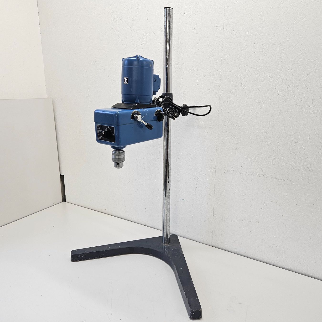 Accessori da laboratorio: IKA RW27W Überkopfrührer – Usato da Niederdorf venduto da LeptonAG_Labor