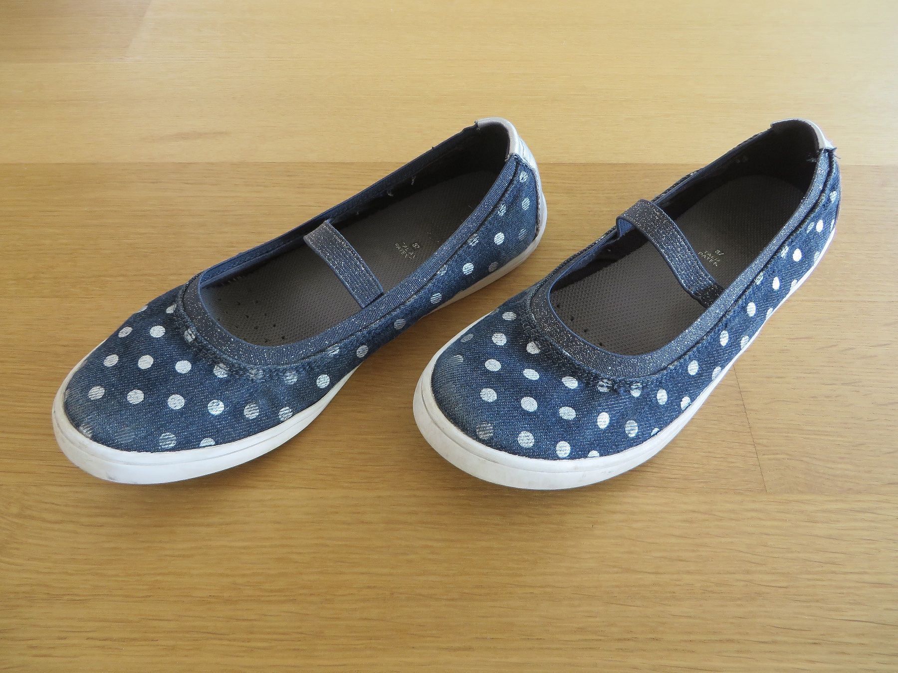 Geox Scarpe per ragazze: Ballerinas Geox Gr. 37 – Usato da Rombach venduto da flor58
