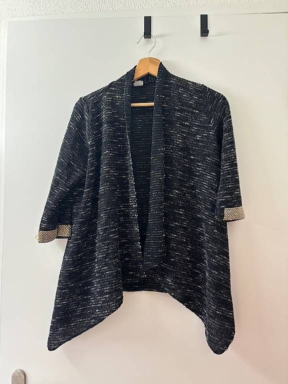 Giacche: Cardigan mit Glitzer Gr. S – Usato da Oftringen venduto da violetta9