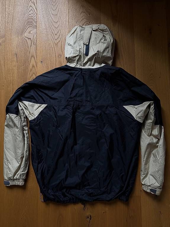 Helly Hansen Giacche: Helly Hansen Regenjacke Helly Tech Gr. L, Beige/Schwarz – Usato da Basel venduto da mus_wqh8 4