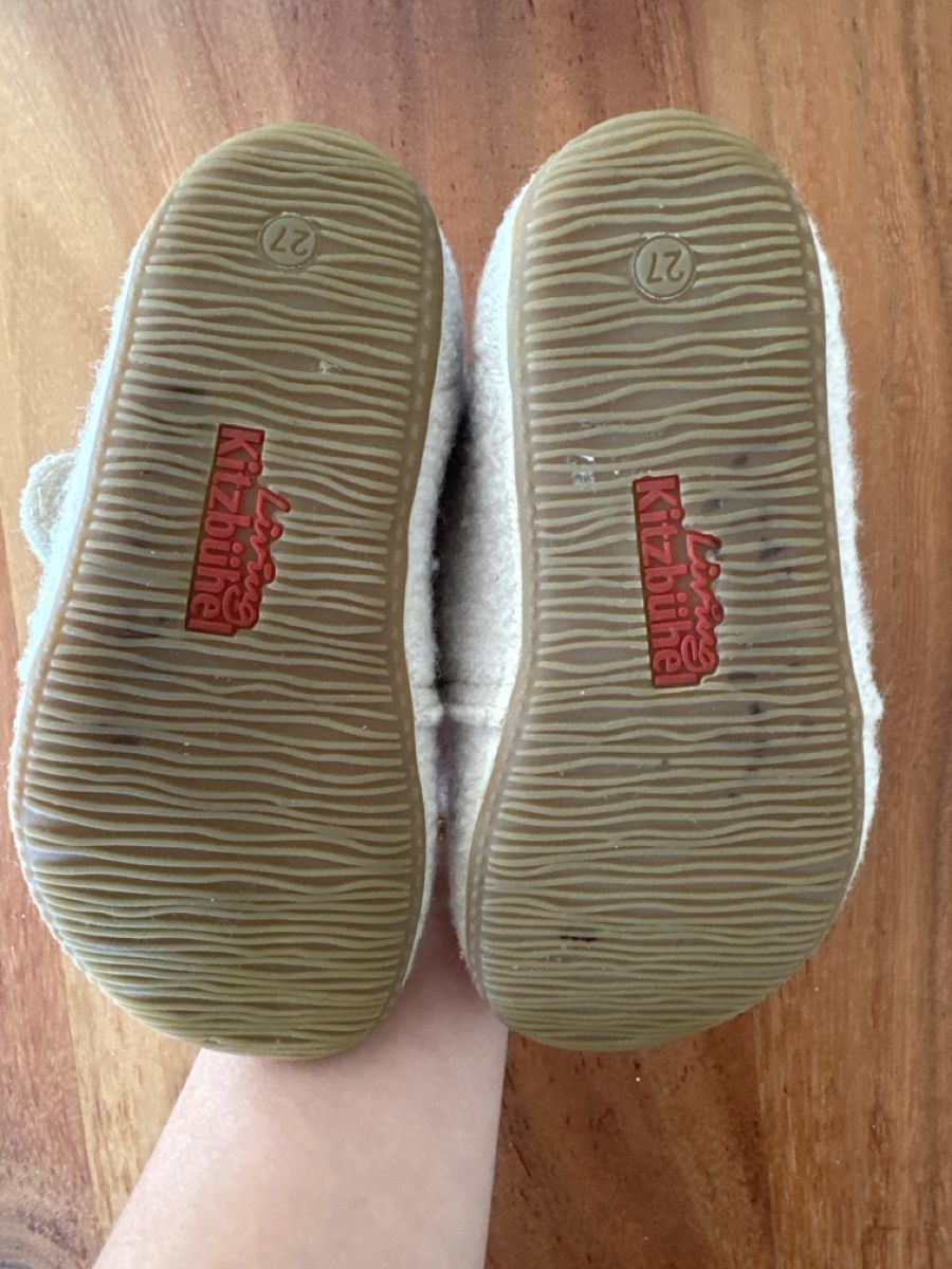 Scarpe per ragazze: Kitzbühel Gr. 27 Hüttenschuhe  – Usato da St. Gallen venduto da _aai18 1