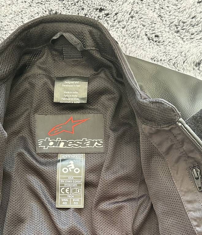 Jacken: Alpinestars Lederjacke NEU Motorradjacke – Gebraucht aus Winterthur von ana_ds2c 1