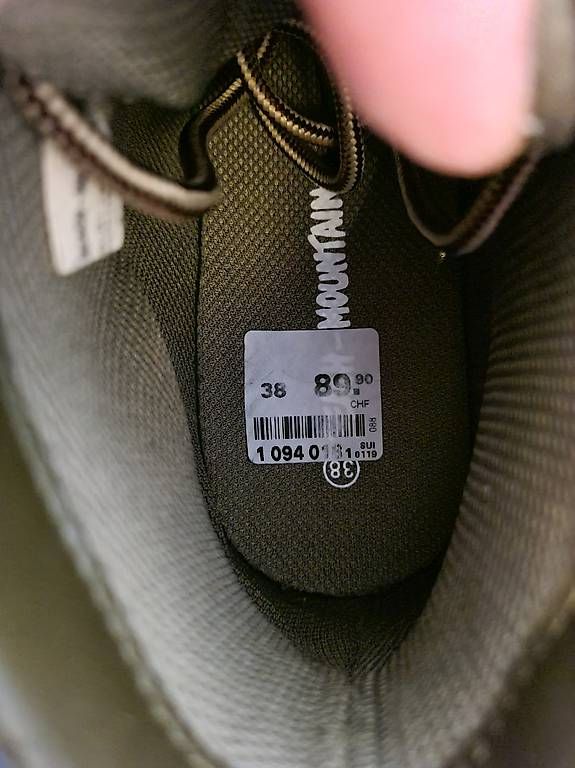 Chaussures femmes: Beach Mountain Stiefel Gr.38 NEU – D'occasion à Rupperswil par Homer20 2