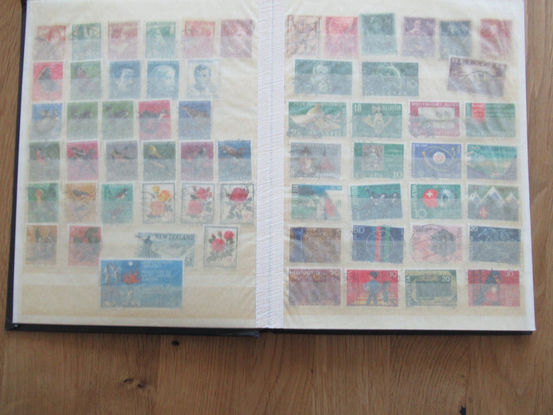 Tutti i francobolli: Briefmarken - Album – Usato da Laupen BE venduto da Algund 2