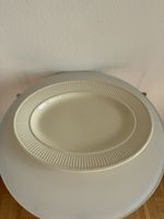 Grand plat de service Wedgwood EDME  (40 x 31 cm)