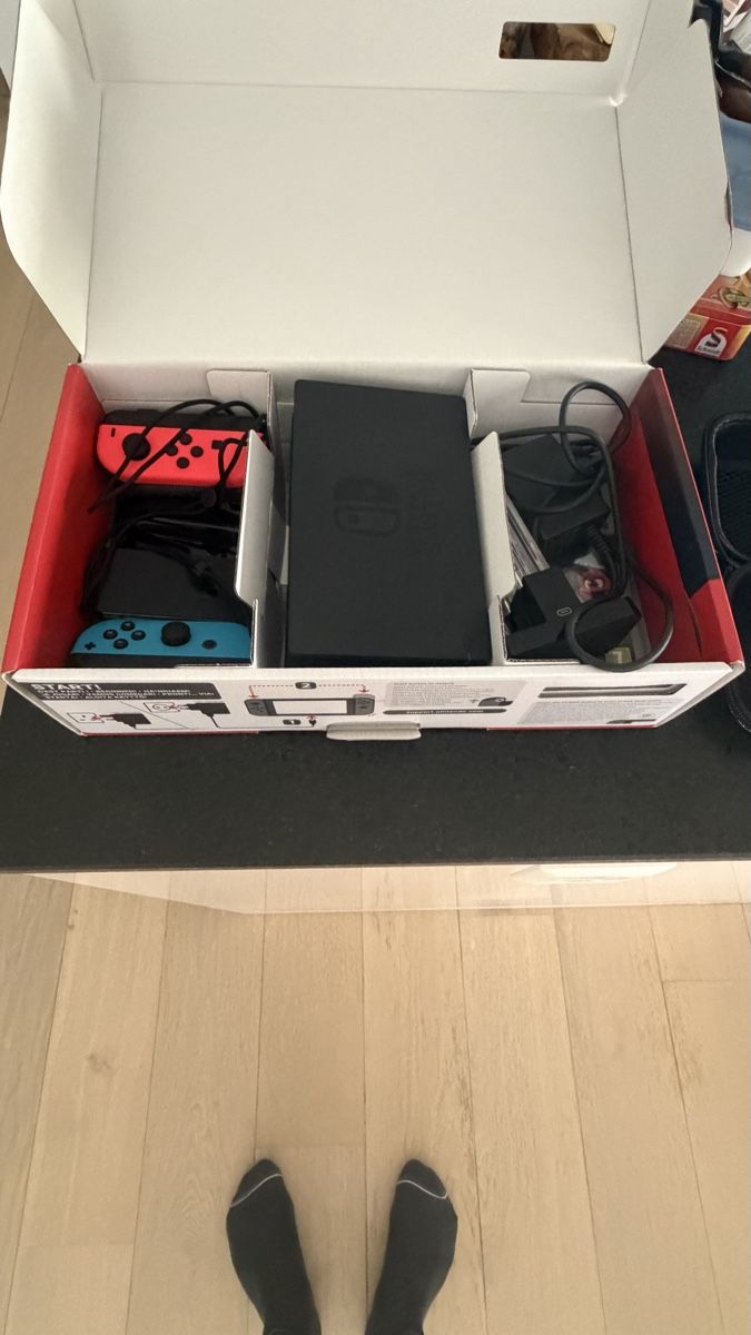 Nintendo Konsolen: Nintendo Switch mit div. Zubehör – Gebraucht aus Weinfelden von marco.jud 1