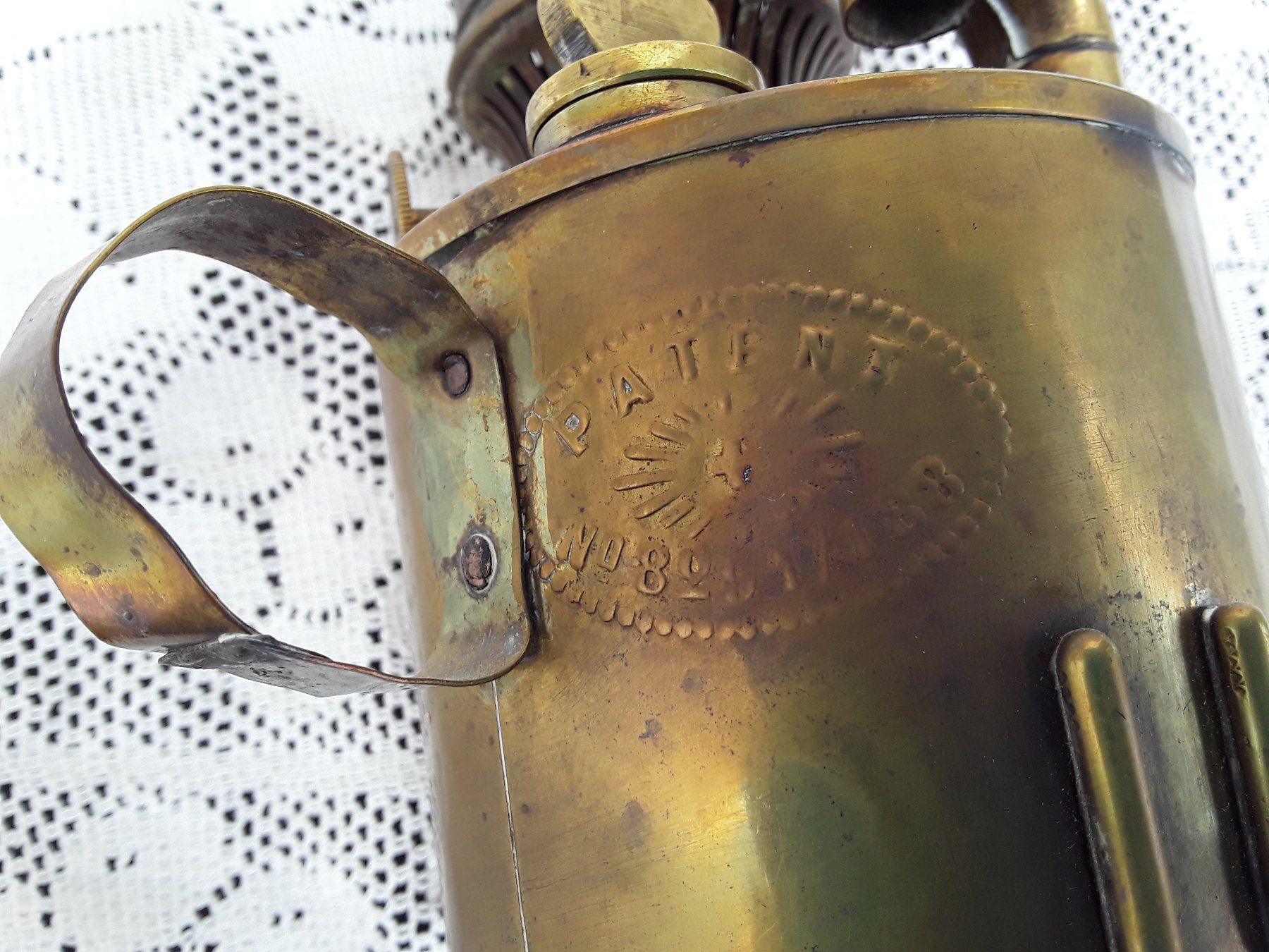 Lampes: ANTIKE PETROLLAMPE PATENT NO 82.. – D'occasion à Bilten par konrad7321 2