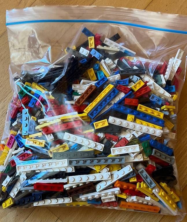 Jeux de construction: Lego sortiert 900g – D'occasion à Grenchen par mammamia25
