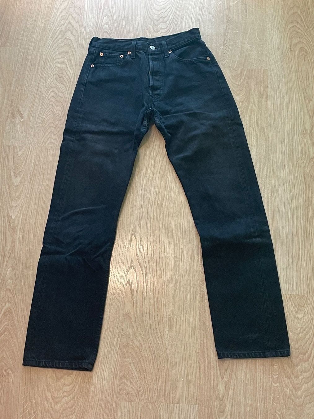 Levi's Jeans: Levi's Jeans 501 W28 L30 – Gebraucht aus ZUFIKON von SULMI01