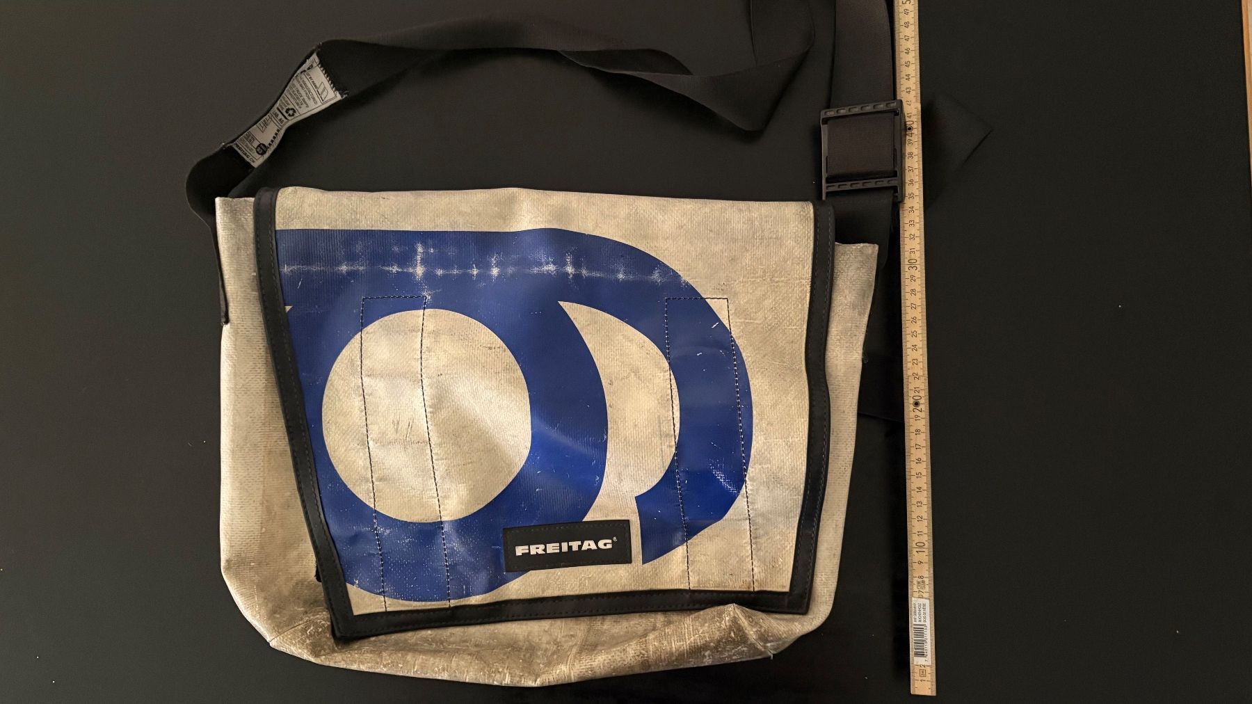 Freitag Borse: Freitag Taschen Klassiker ab CHF 1.- – Usato da Zürich venduto da lppes