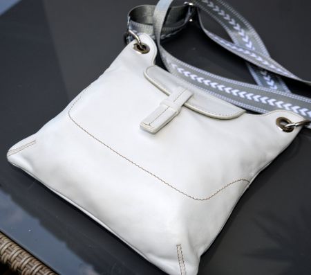Umhängetasche Coccinelle Sac à bandoulière