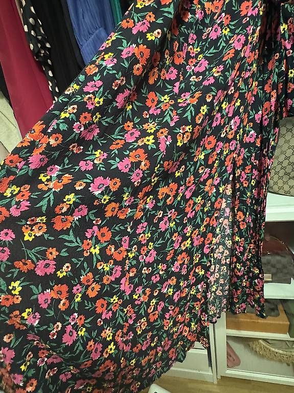 Vestiti: Midikleid / Dress – Usato da Basel venduto da Spielzeugverkauf 1