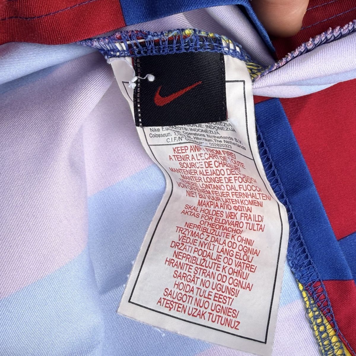 Nike Canottiere & Pantaloni: FC Barcelone Maillot Nike 2005/06 – Usato da Vessy venduto da _Callidus_ 9