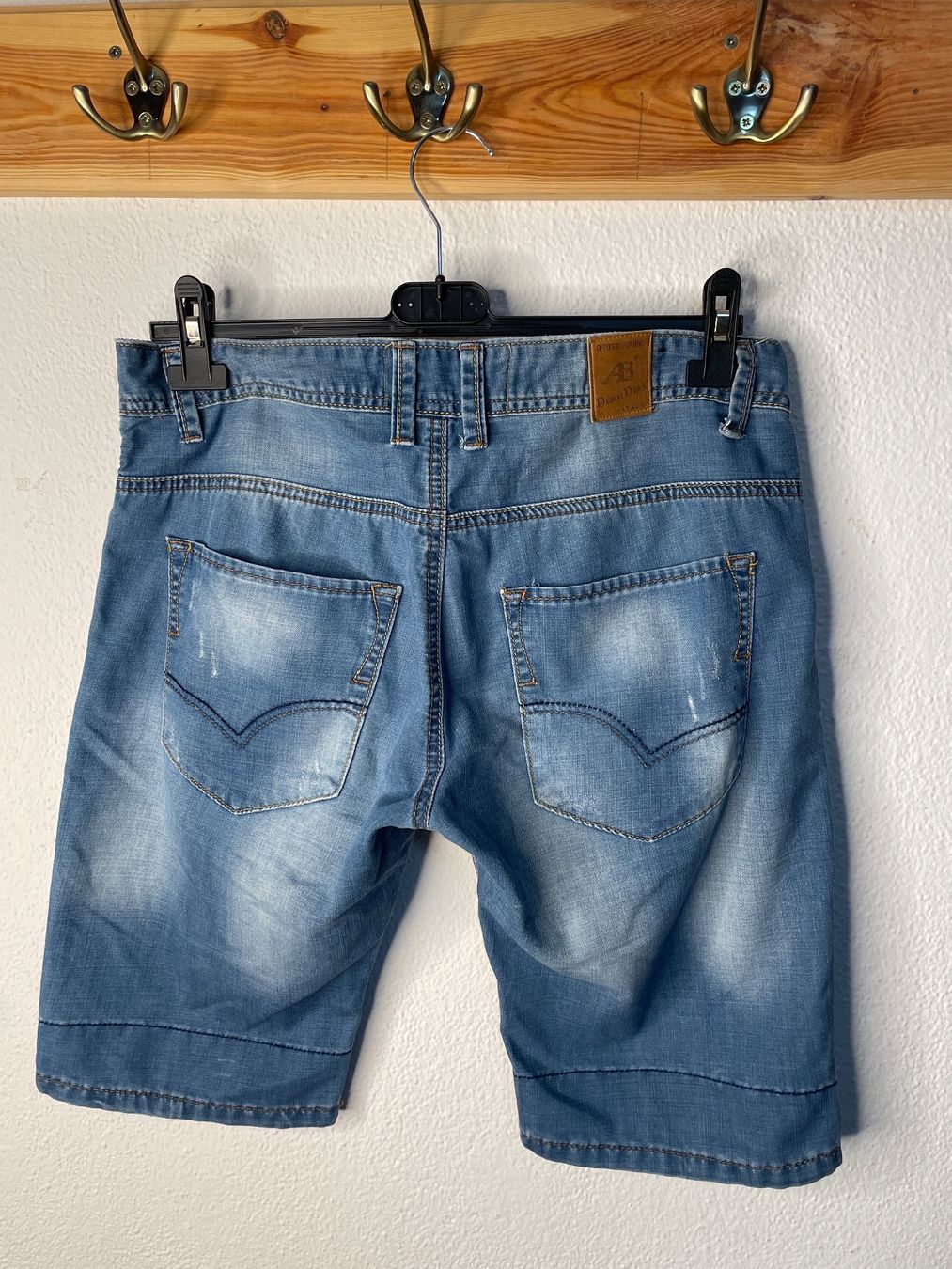 Jeans: Kurze Hose Jeans Allen & Brown – Gebraucht aus Capolago von LA.BOTTEGA 1