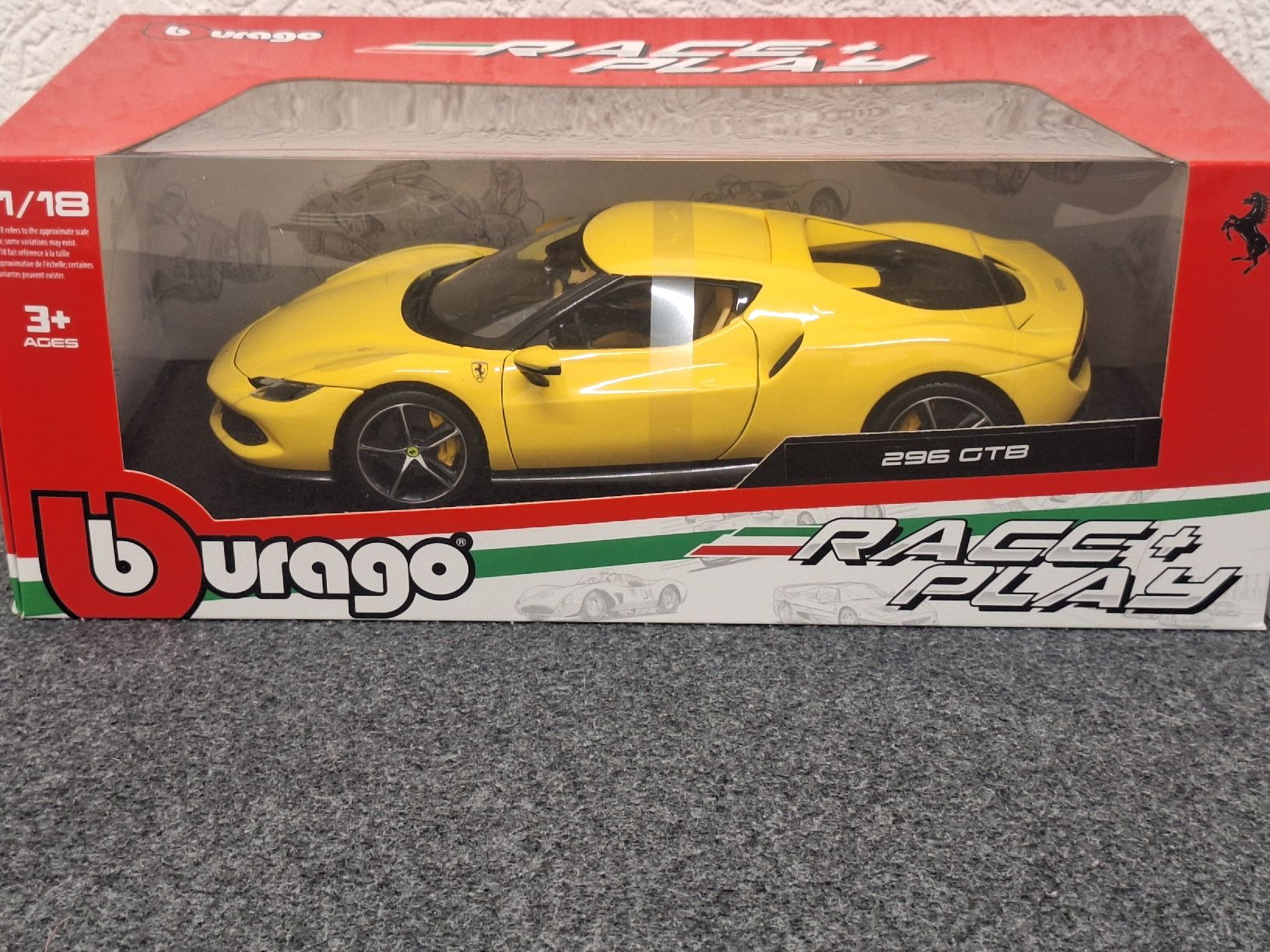 Bburago Modellini d'auto: Bburago Ferrari 296 GTB 1/18  – Nuovo (secondo la descrizione) da Grüt (Gossau ZH) venduto da wisdomio7 1