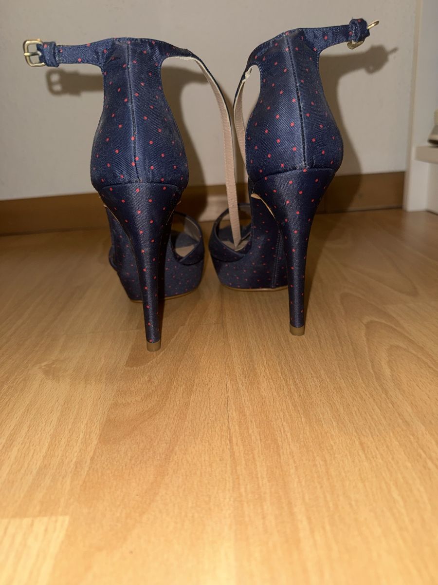 Zara Scarpe da donna: High Heels von Zara Gr.  37 – Nuovo (secondo la descrizione) da pratteln venduto da Bogi94 2