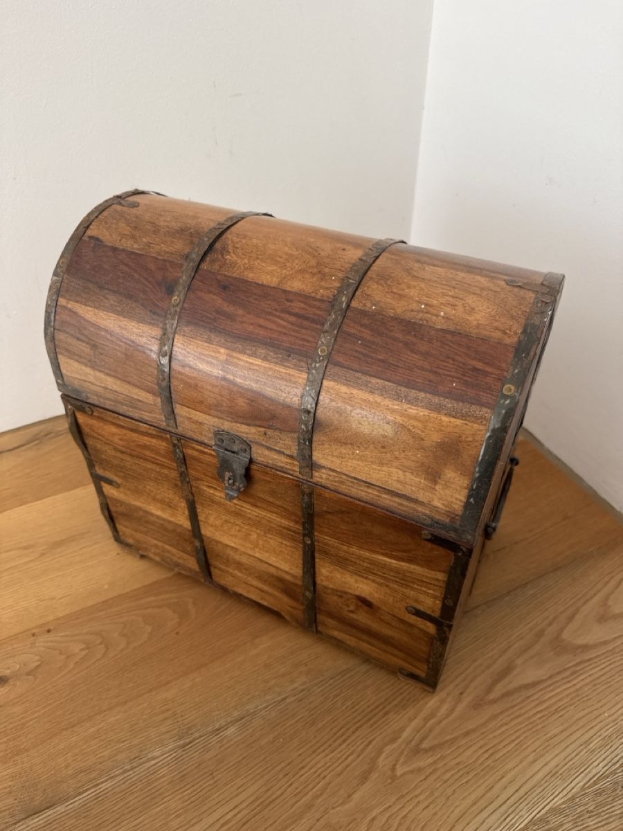 Cassapanche: Getränkeaufbewahrungstruhe Holz – Usato da Elfingen venduto da pas_pk8n 1