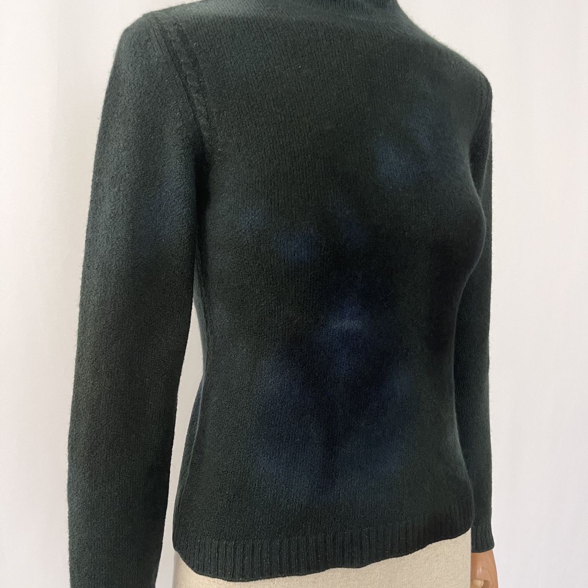 Escada Maglioni & Felpe: ESCADA Cashmere Sweater – Nuovo (secondo la descrizione) da Emmen venduto da Avviivva_Com2023 1