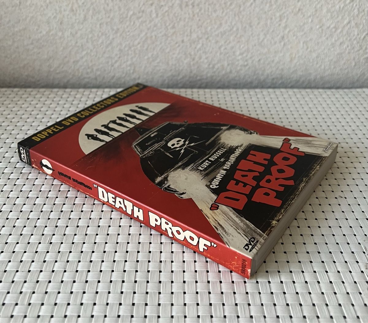 Tutti i DVDs: Death Proof - Quentin Tarantino (DVD) – Usato da Flawil venduto da NiceT 2