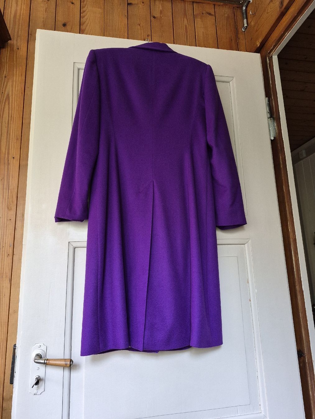 Escada Manteaux: Escada Mantel Gr.34 Violett – D'occasion à Winterthur par Wohnhaus 5