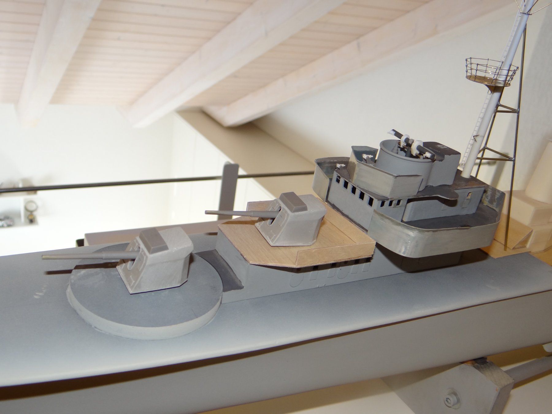 Modellismo RC: Modellrumpf und Teile zu Zerstörer oder anderes Schiff – Usato da Ennetbürgen venduto da wh2 1