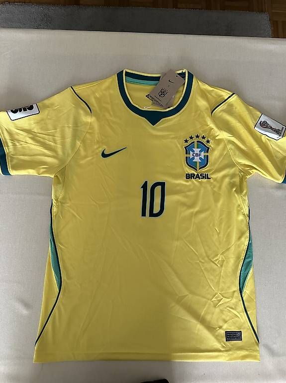 Canottiere & Pantaloni: Vini Jr 10 Trikot – Usato da Birr venduto da rob_d6wl