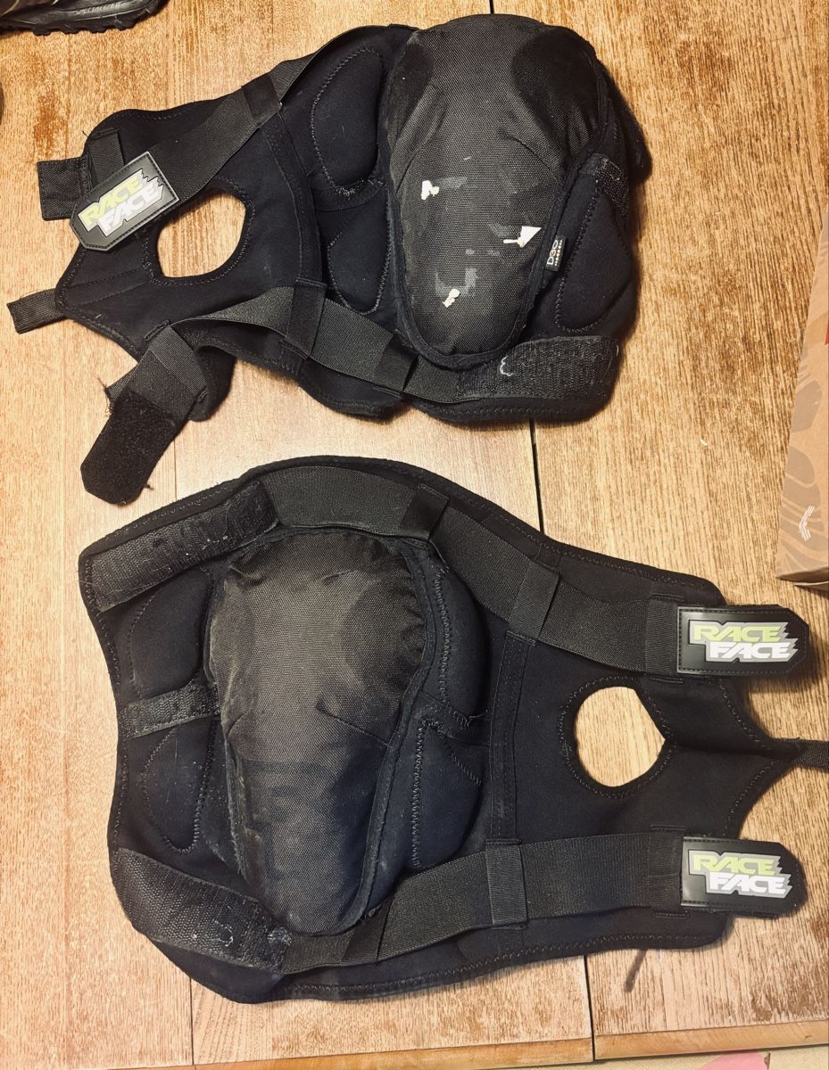 Protezioni & Imbottiture: Knieschoner Race Face gebraucht Medium – Usato da Zürich venduto da Santajack 1