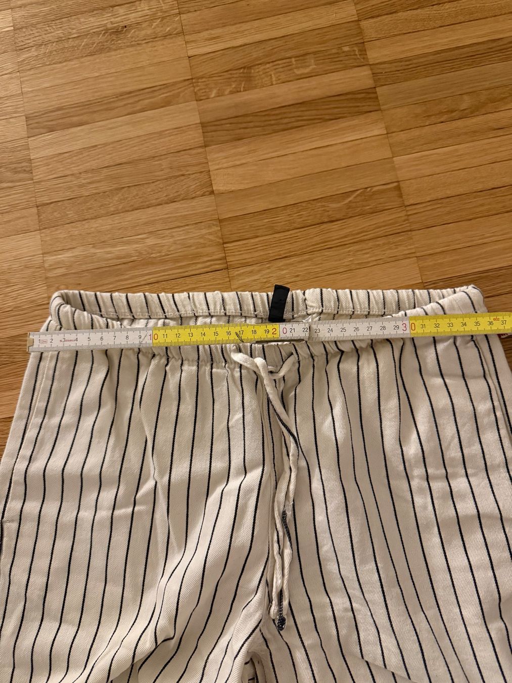 H&M Pantalons: Pantalon été – D'occasion à Monthey par sen_6ckr 4