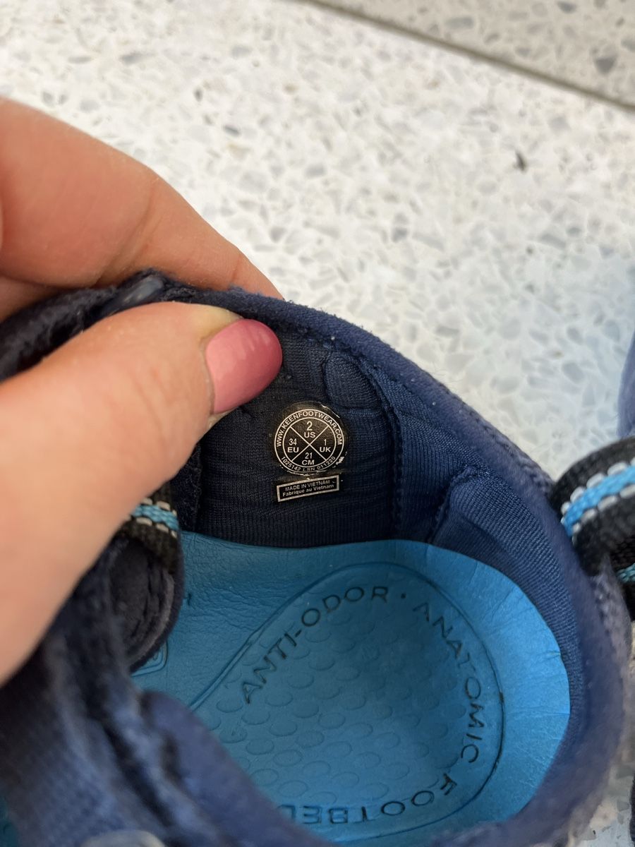 Keen Scarpe per ragazzi: KEEN Trekkingsandalen Gr. 34 – Usato da Luzern venduto da Aldabema 5