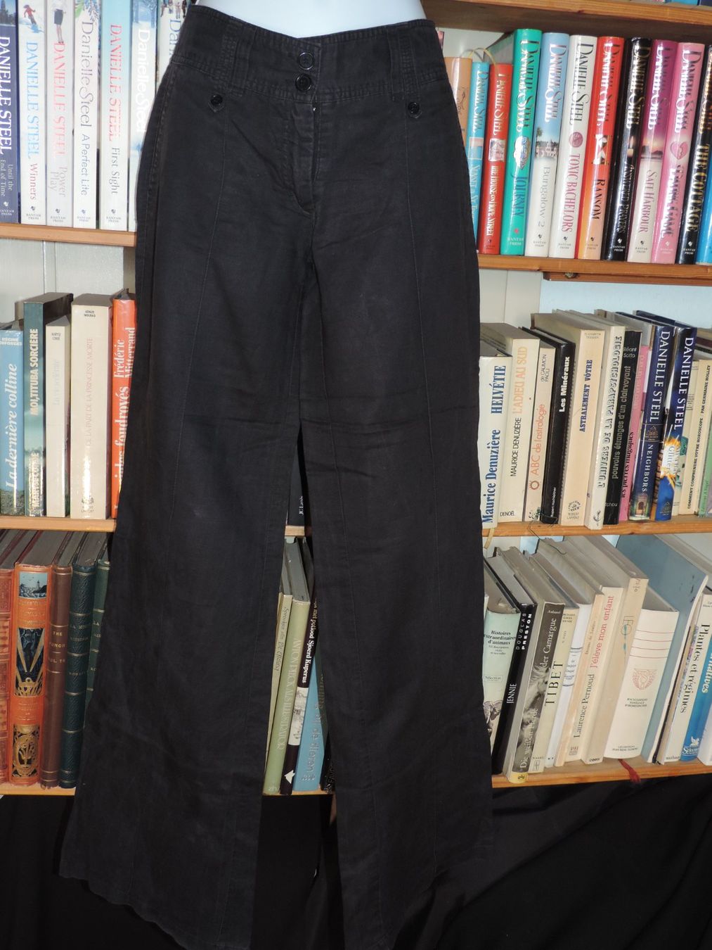 Pantaloni: pantalon droit en lin – Usato da Genève venduto da Axelle333 2