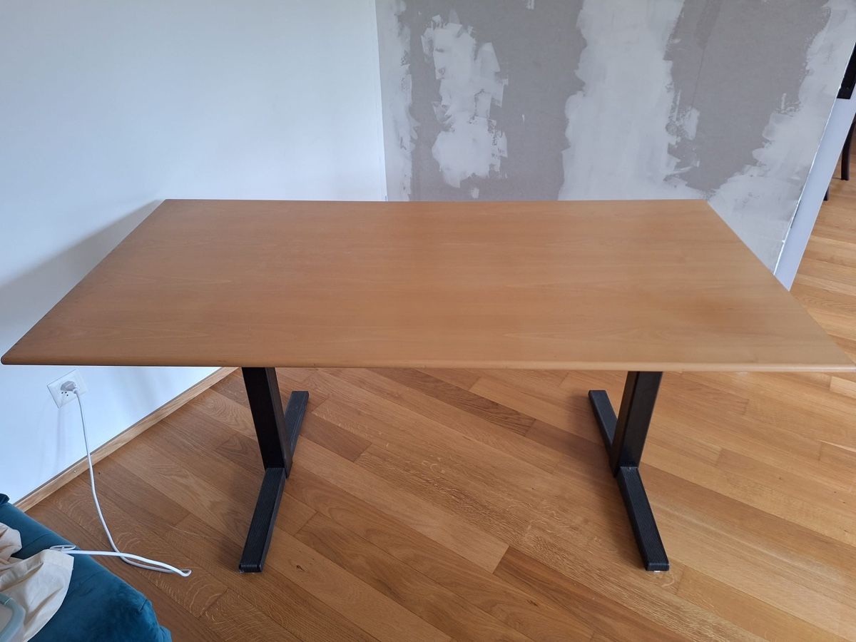 Scrivanie: Schreibtisch 160x80 – Usato da Zürich venduto da AlineLaura97