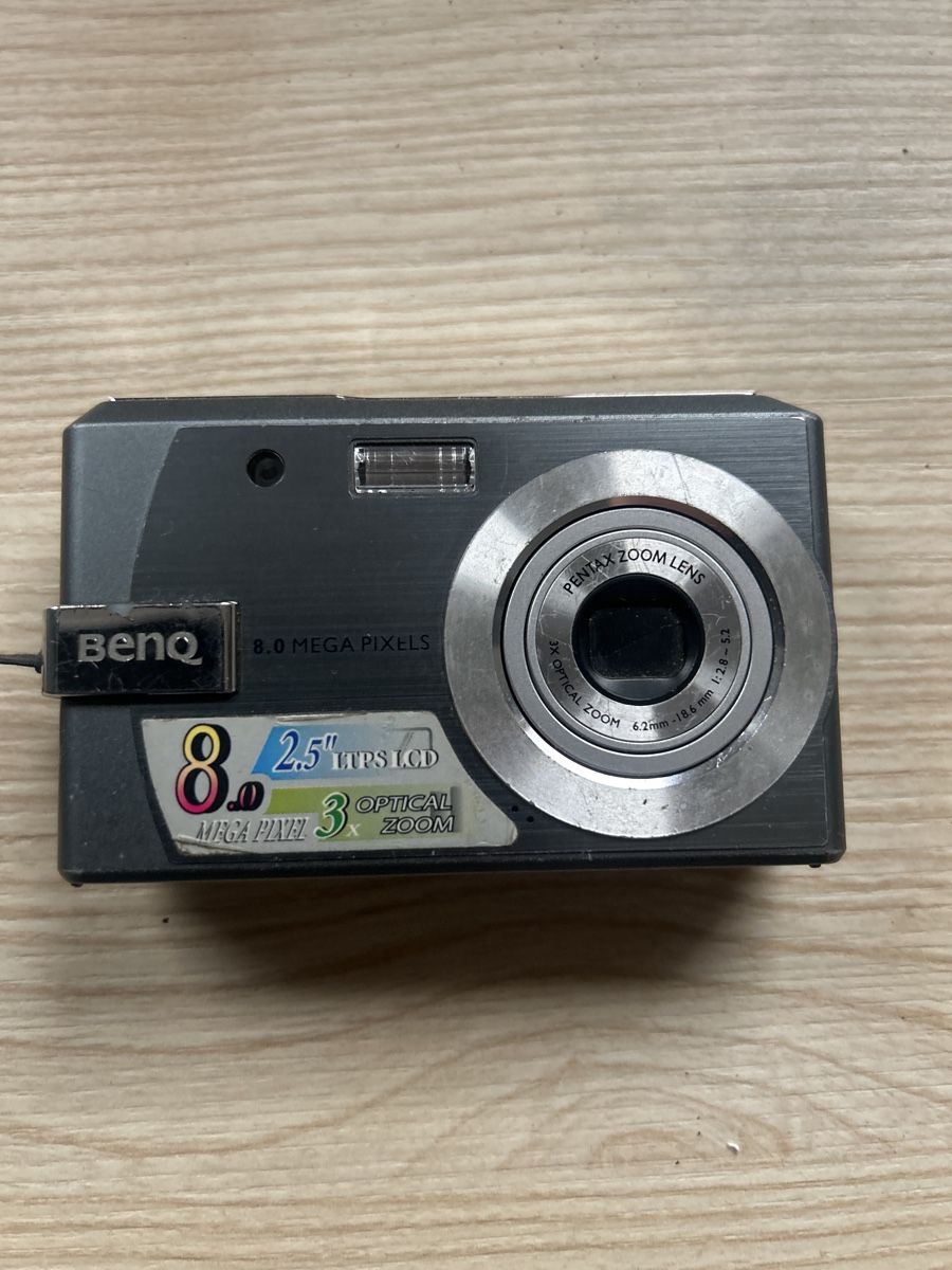 BenQ Fotocamera: Fotocamera Benq 8MP, zoom 3x – Difettoso da Caslano venduto da iguidice01 1