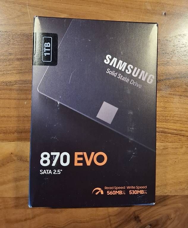 Samsung Dischi rigidi: Samsung 870 EVO 1 TB SSD – Nuovo e nell'imballaggio originale da Lüterkofen venduto da DAA33