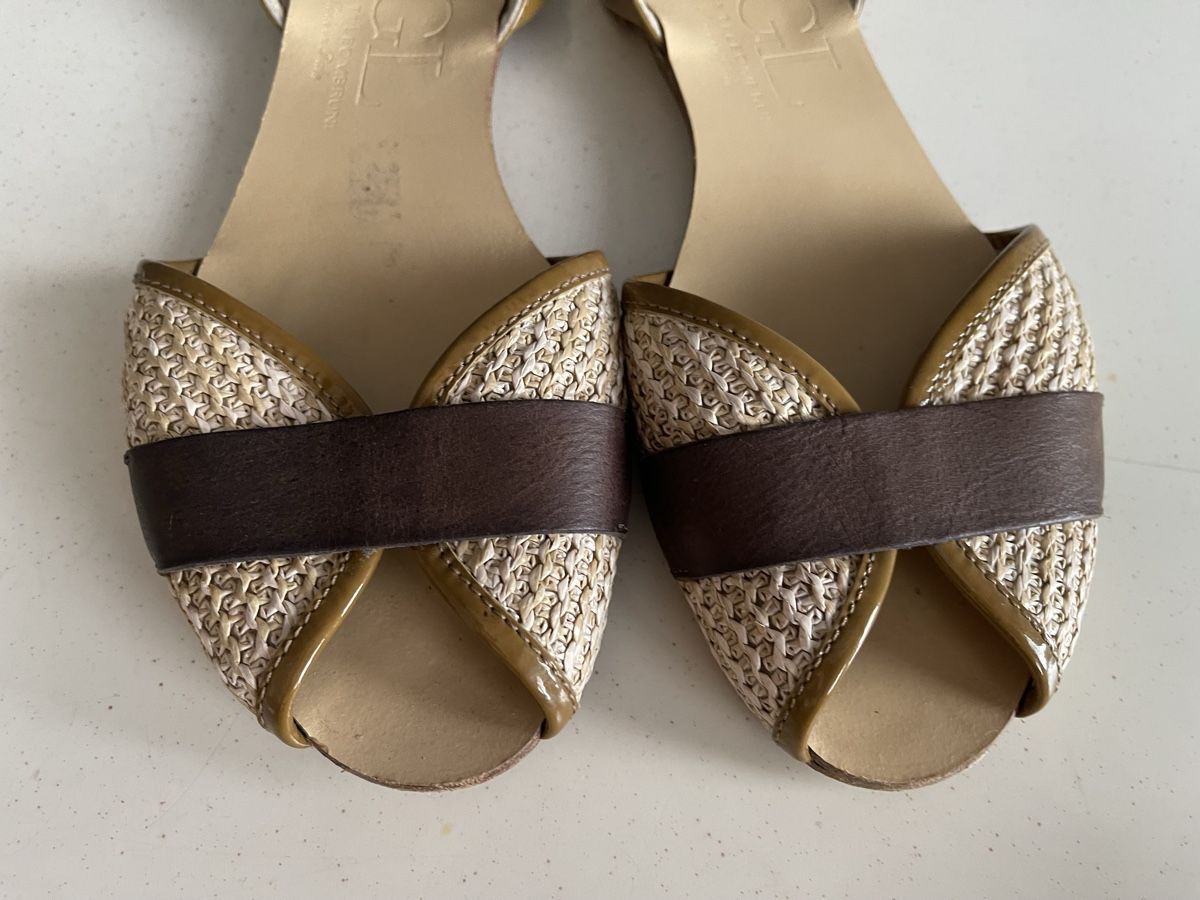 AGL Scarpe da donna: AGL Sandalen Gr.40 – Usato da Stallikon venduto da BaumArt 2